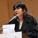 La coreógrafa e investigadora en danza, Minerva Tapia, recibió el Reconocimiento al Arte Dancístico Minerva Tapia